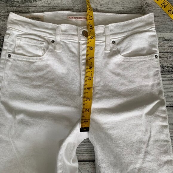 Levi’s 724 High Rise Straight Crop Distressed White Denim Raw Hem Jeans - Picture 13 of 16